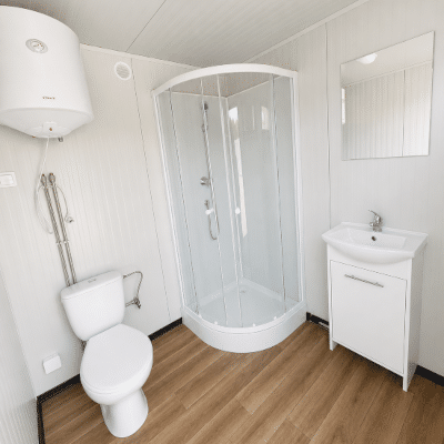 Container mit Dusche und WC